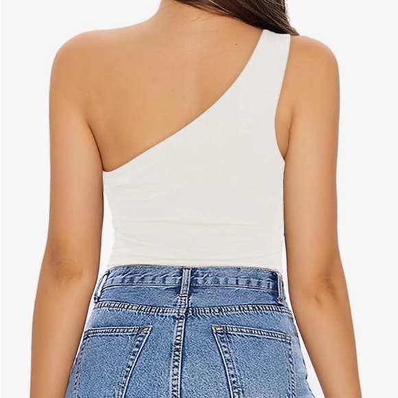 NWT Mangopop One-Shoulder White Bodysuit Large - Picture 4 of 5
